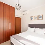 Apartment Costa Gennadi