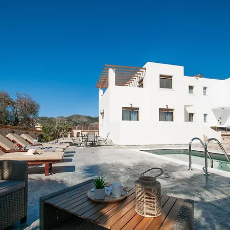 Costa * غينادي