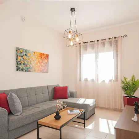 Costa Apartment *